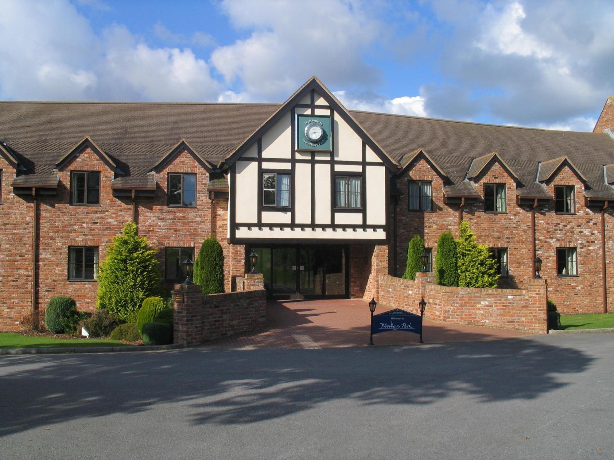 Hotel Park & Woodbury